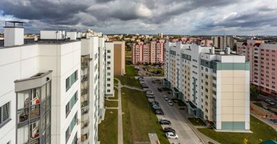 Gmina chce przekazać 400 mieszkań do końca kadencji, pomóc ma rząd i WTBS